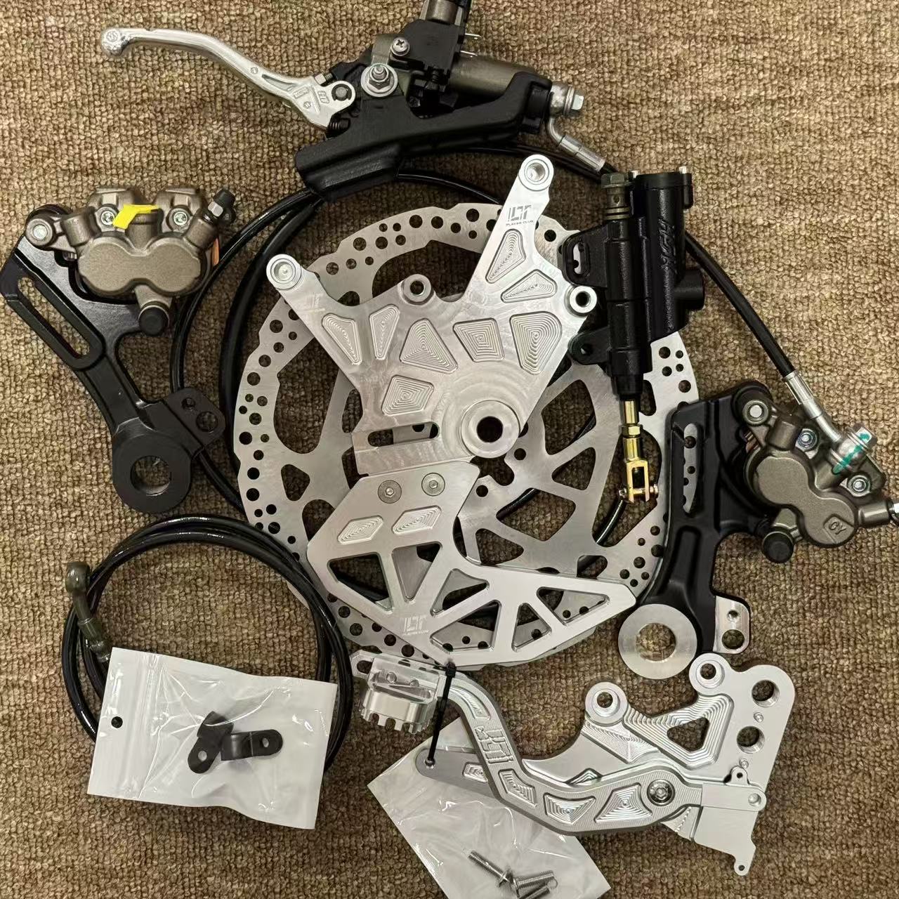 ชุดขายึดคาลิปเปอร์คู่สำหรับเบร - Brake Caliper บทวิจารณ์และราคา